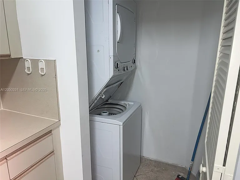 8816 Collins Ave #105 — Photo 10