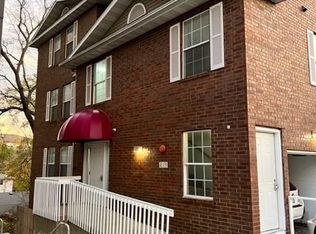 219 E Harrison St APT 2, Iowa City, IA 52240