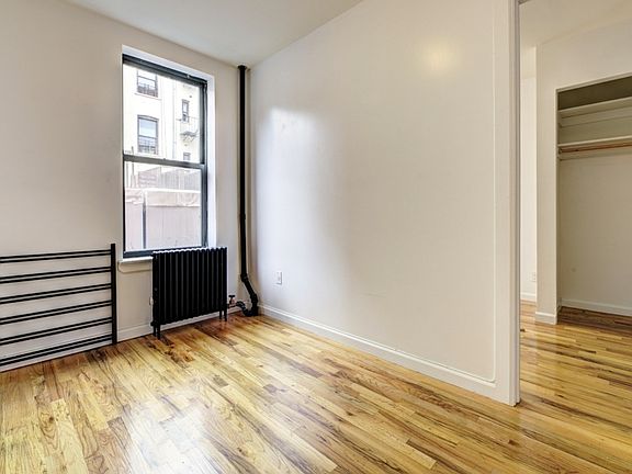 3rd image of 116 Mott St #11E