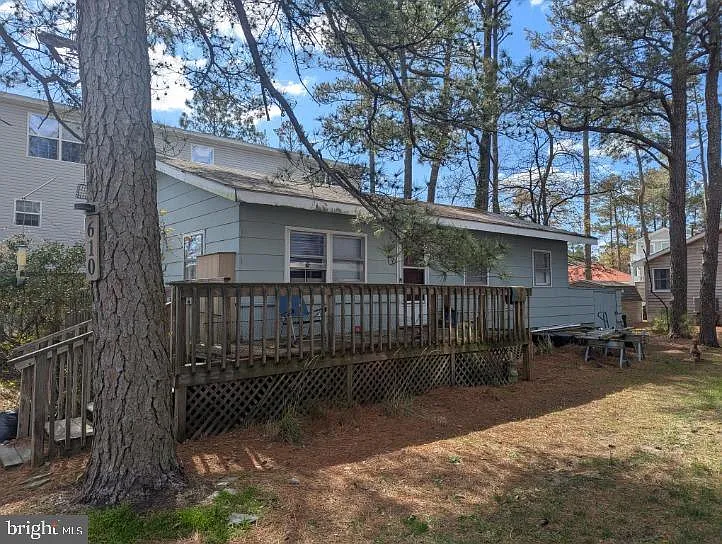 610 6th St photo 1