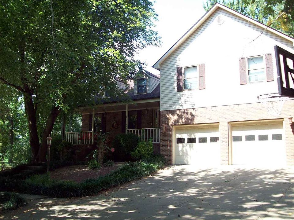 1st image of 235 Garland Dr