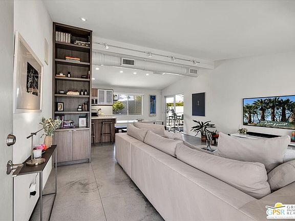 3rd image of 1979 N Los Alamos Rd