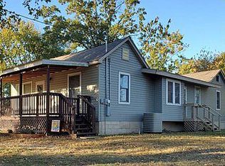 15017 Sesser Lake Rd, Sesser, IL 62884