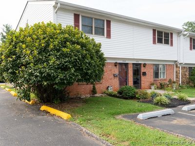 3218 Wooded Way, Jeffersonville, IN, 47130