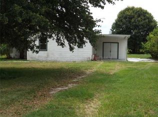 1301 Clarkwood Dr, Plant City, FL 33566