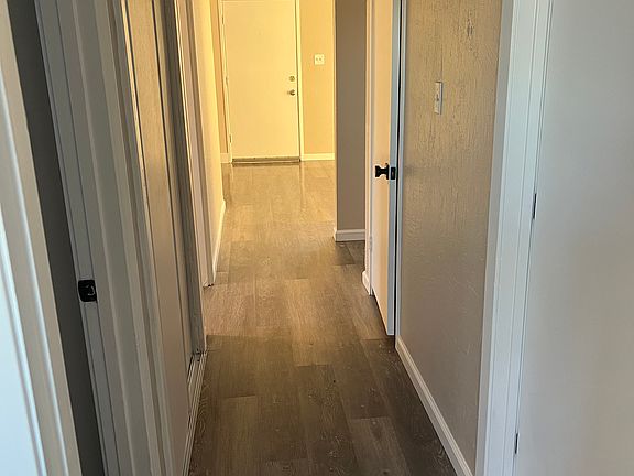 5th image of 3928 Santa Fe Way