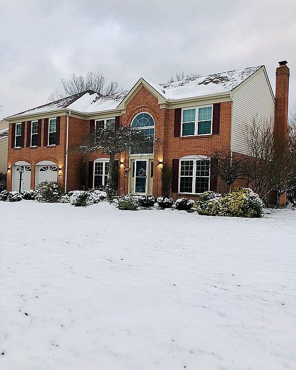 1st image of 6704 Parklake Dr
