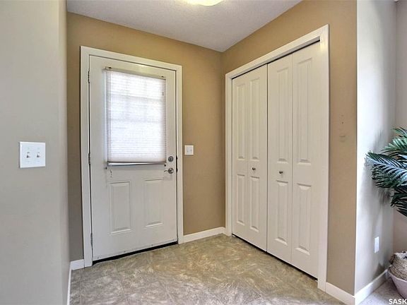 5th image of UNIT 10-5011 James Hill ROAD