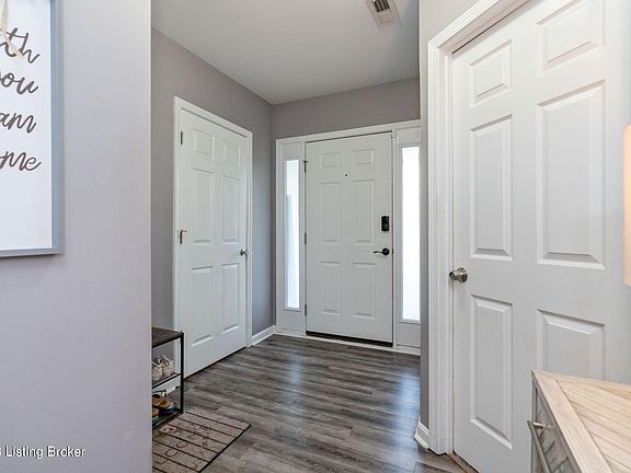 2nd image of 6008 Grandel Pointe Ct