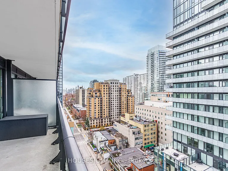 185 Roehampton Ave #1201 — Photo 20