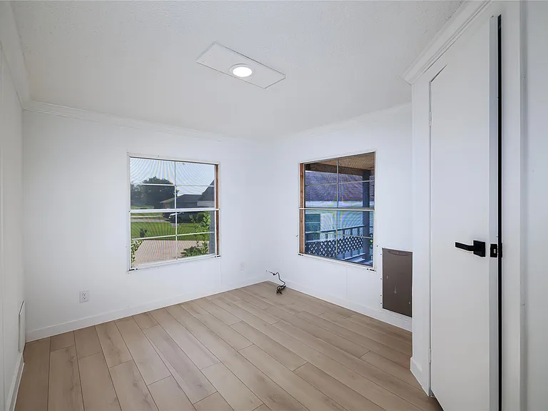 1579 Tara Dr — Photo 17