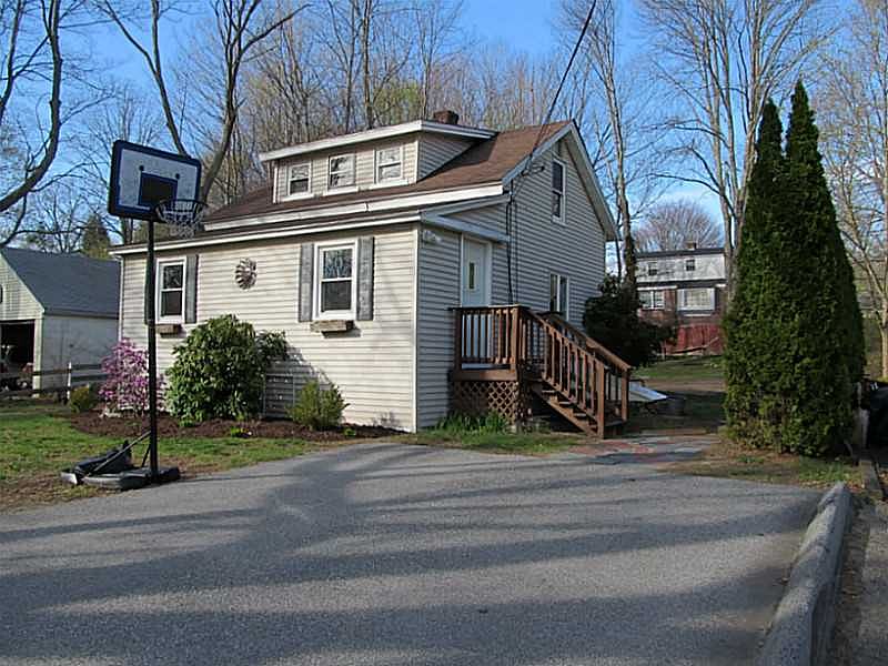 1st image of 957 Greenville Ave