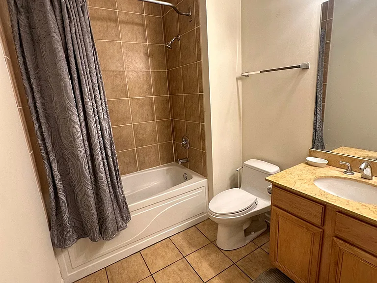 Hallway Full Bathroom