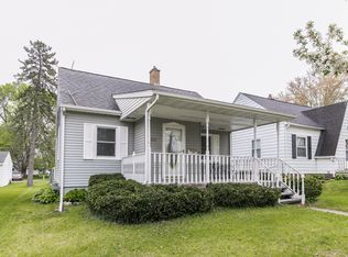 2001 Hamilton St SW, Cedar Rapids, IA 52404