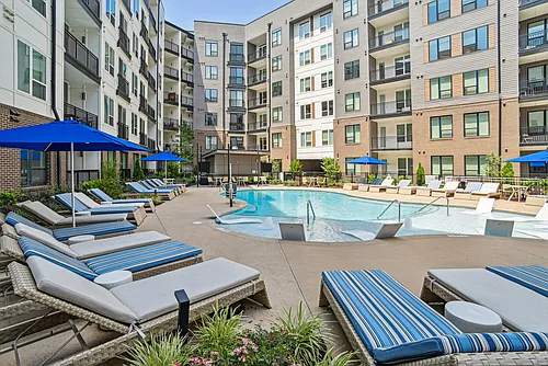 Solis Midtown Photo 1