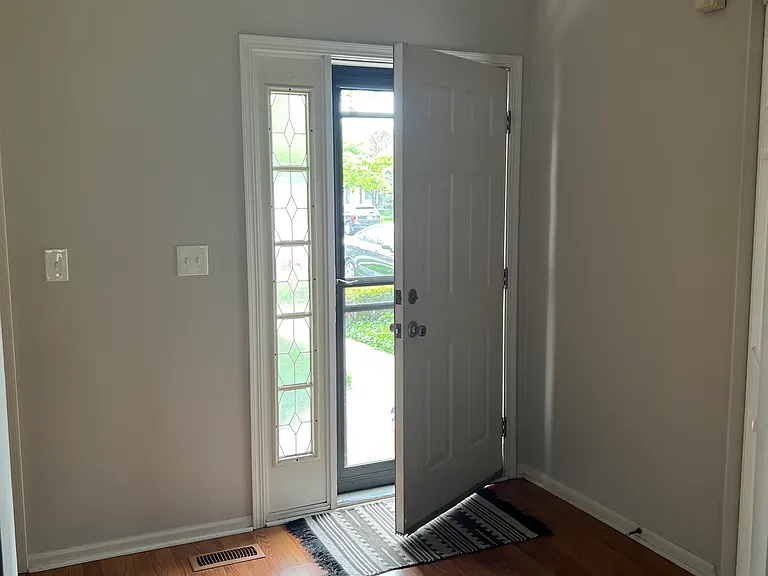 2128 Fulham Dr — Photo 17