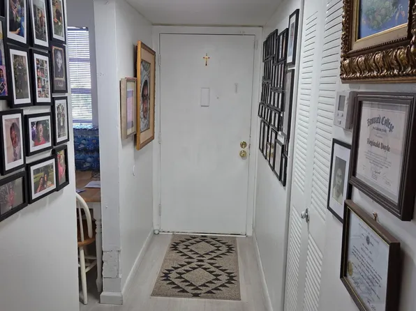 3070 NW 48TH Terrace #415, Lauderdale Lakes, FL 33313