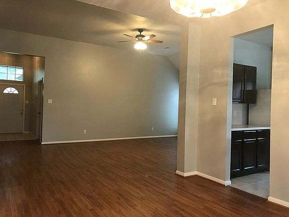 4th image of 1138 Cambrian Park Ct