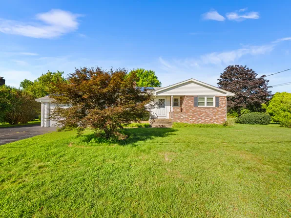 41 Meadow Drive, Waterford, CT 06385