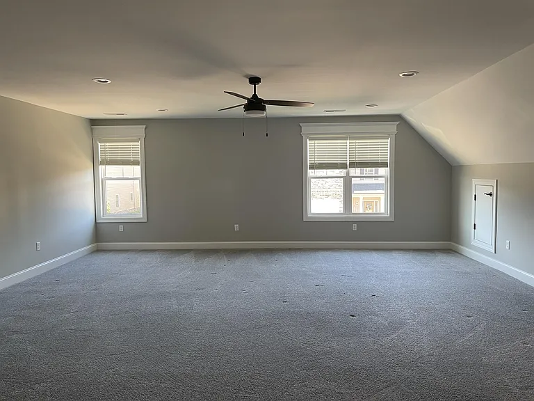 1639 Helmsdale Dr — Photo 17