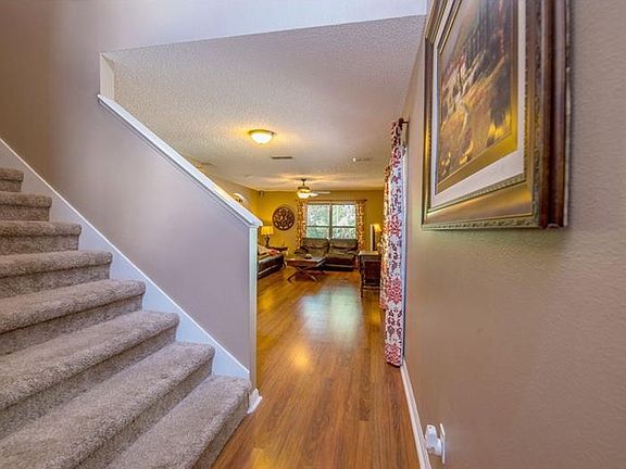 3rd image of 1636 Sherbourne St