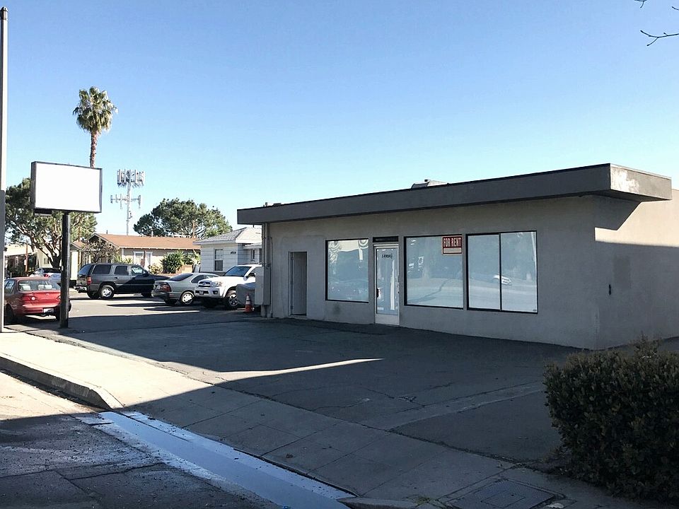 1st image of 14904 Lakewood Blvd