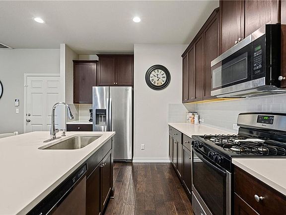 5th image of 5308 Golden Canary Ln