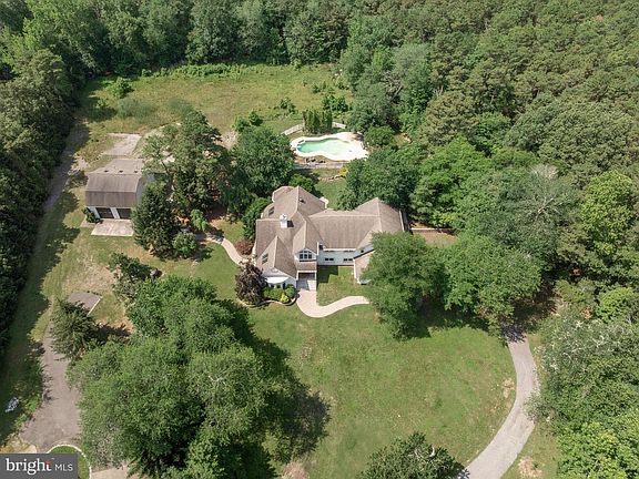 2nd image of 162 Tuckerton Rd