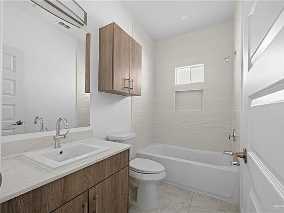 5th image of 5314 Vision St #C