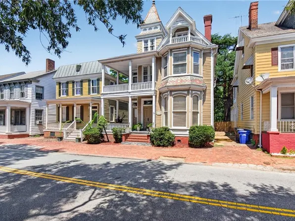 320 London St, Portsmouth, VA 23704