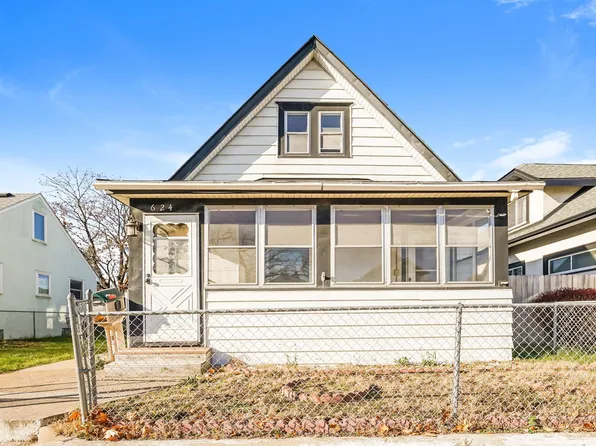 624 2nd Ave S, South Saint Paul, MN 55075