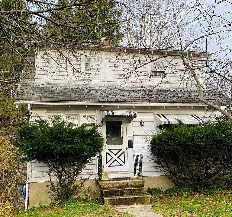 206 Hotchkiss St, Jamestown, NY 14701 Zillow
