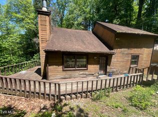 705 Laurel Ln SE, Norton, VA 24273