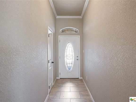 5th image of 907 Stonebrook Dr