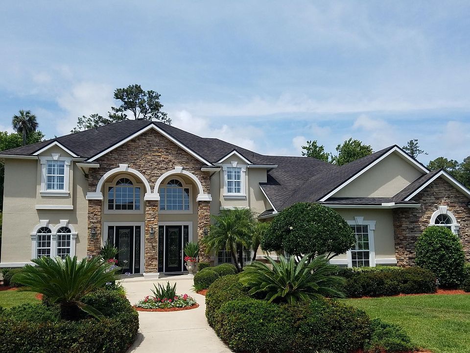 1st image of 901 Pinebrook Ct