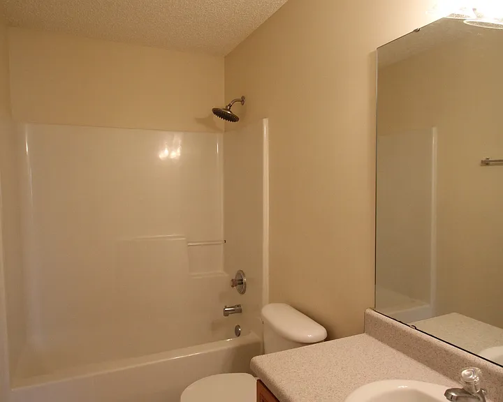 1258 Camellia Ct — Photo 11