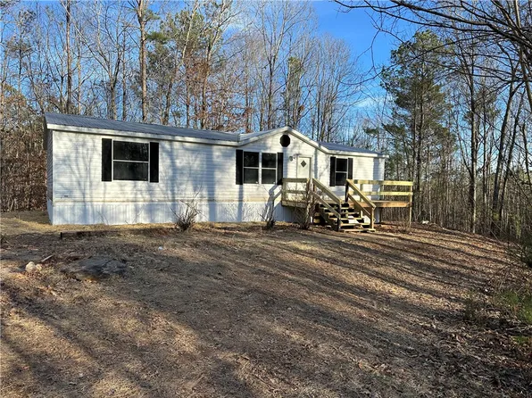 1532 County Road 865, Roanoke, AL 36274