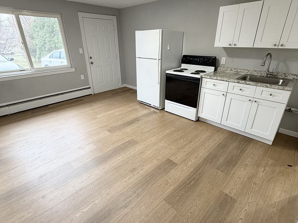 1st image of 1113 Portland Cobalt Rd #50e2bd009