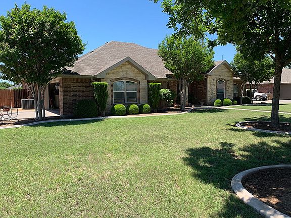 2nd image of 6617 Clarice Ct