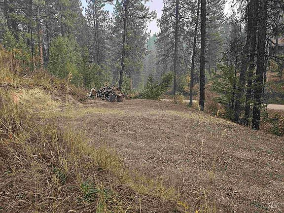 4th image of 53 Castle Mountain Dr