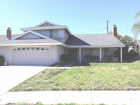 3rd image of 361 Regis Ave