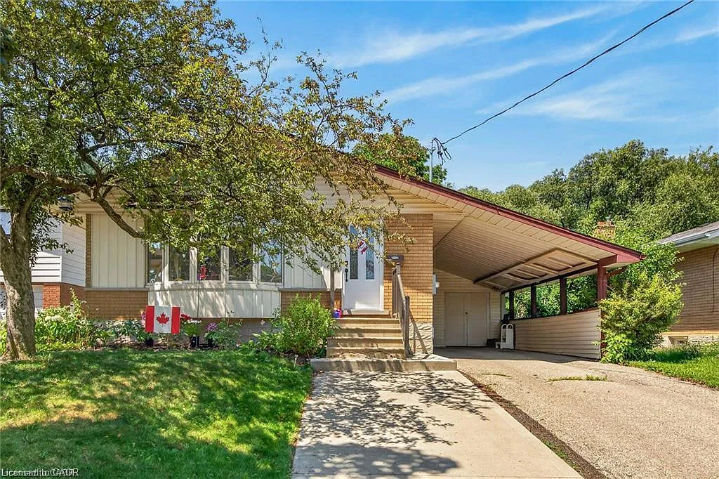 2 bed, 1.0 bath, $1,700 — Photo 1