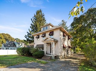 807 Salem St, Lynnfield, MA 01940
