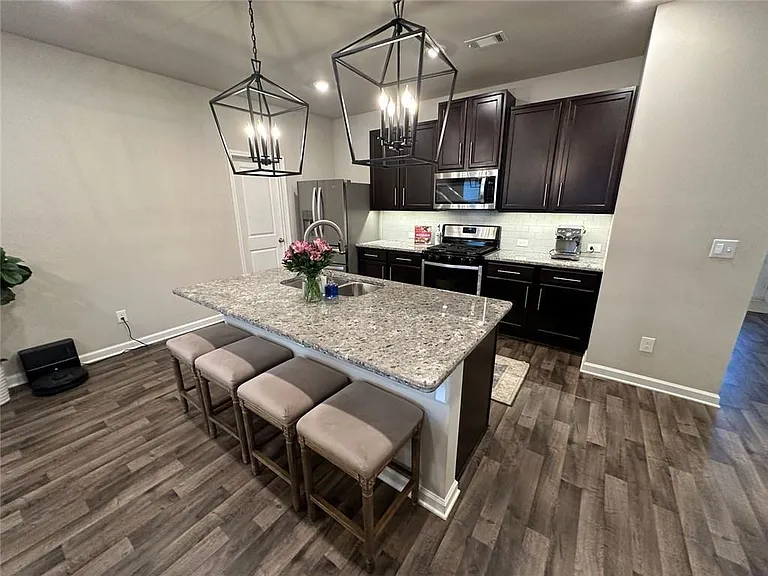126 Auburn Crossing Dr — Photo 16