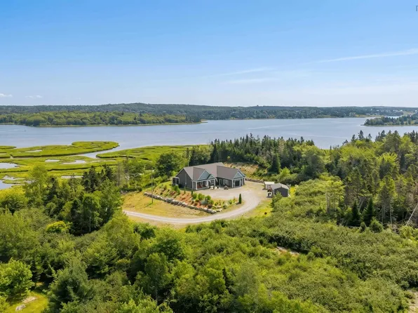 395 S Shore Rd, West Chezzetcook, NS B0J 1N0