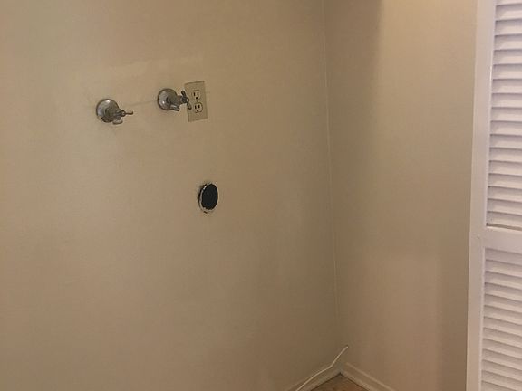 Laundry hook ups