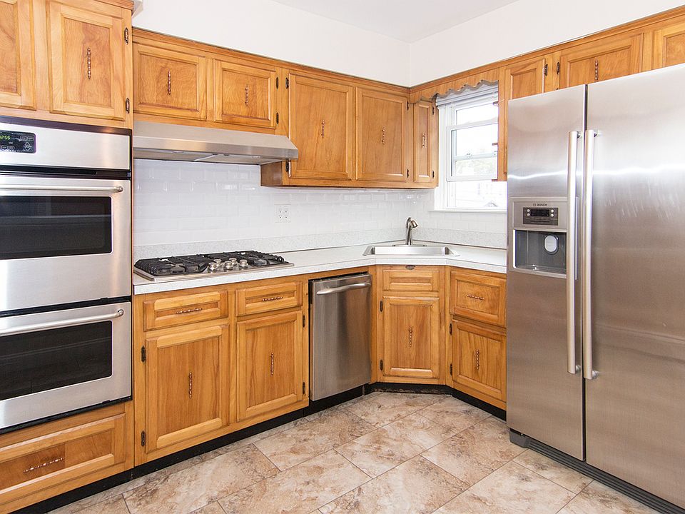 1st image of 23-39 33rd St #2F