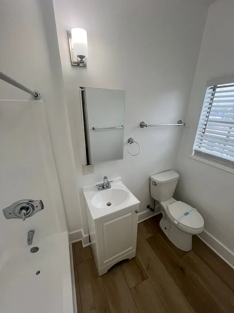 The Leo Lofts — Photo 3