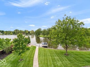 11416 E Lakeshore Dr, Carmel, IN 46033