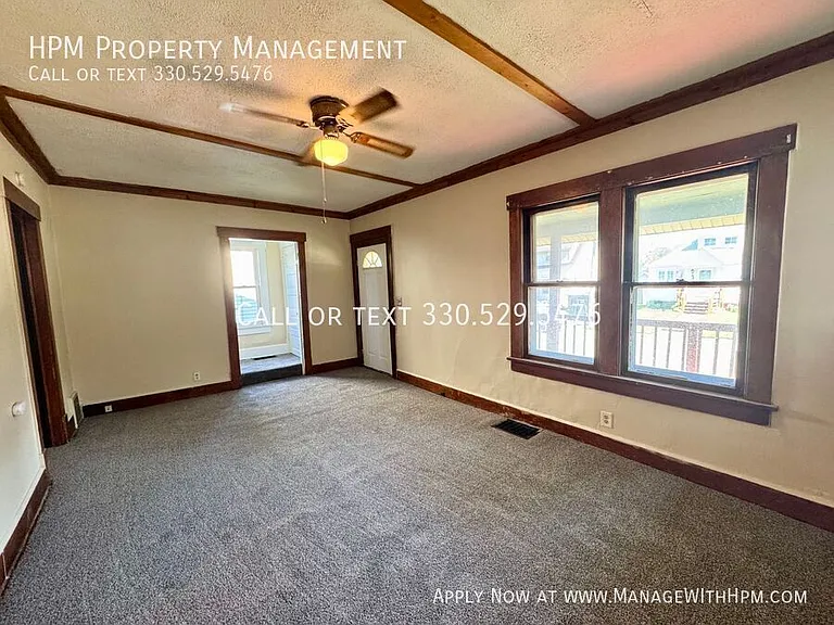 2912 9th St NW — Photo 3